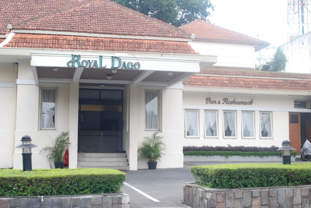 Hotel Royal Dago Bandung Exterior foto